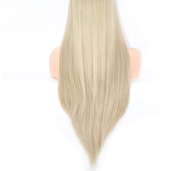 💫Fiona  22” Light BLONDE  LACE FRONT Wig *NWT* - Picture 6 of 8